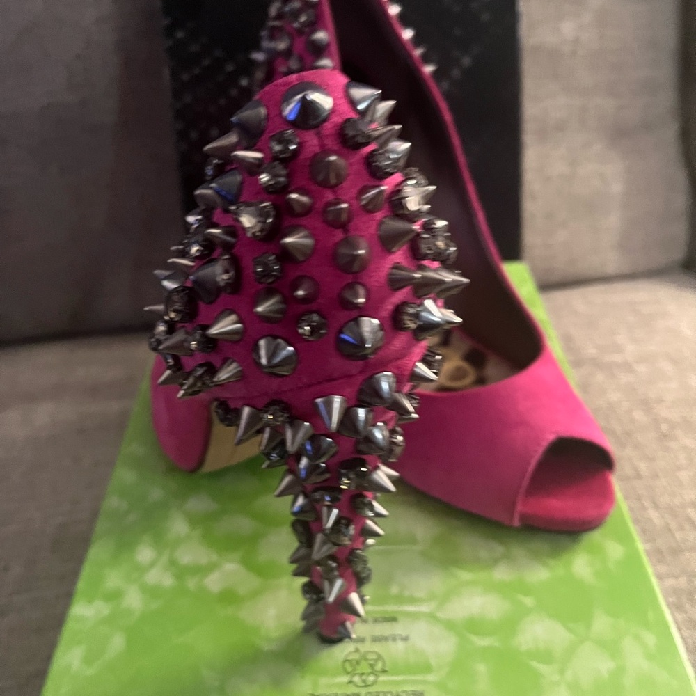 SAM EDELMAN Studded Pink Heels